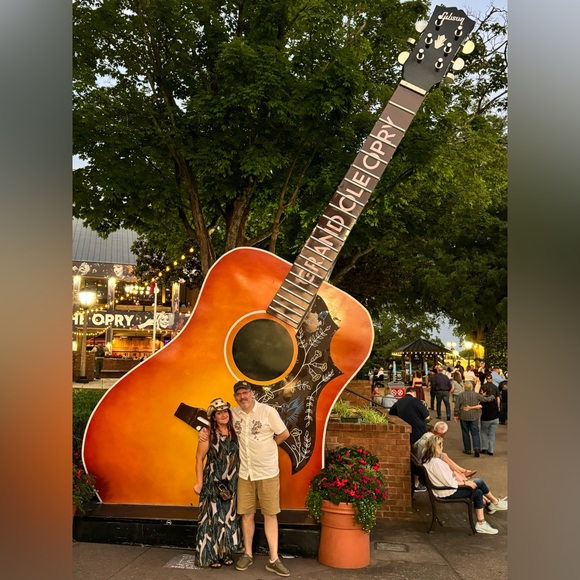 Meet your Posher, Lenore 🫶🏼 - Picture 8 of 17